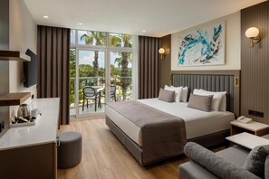 Free minibar, in-room safe, desk, laptop workspace