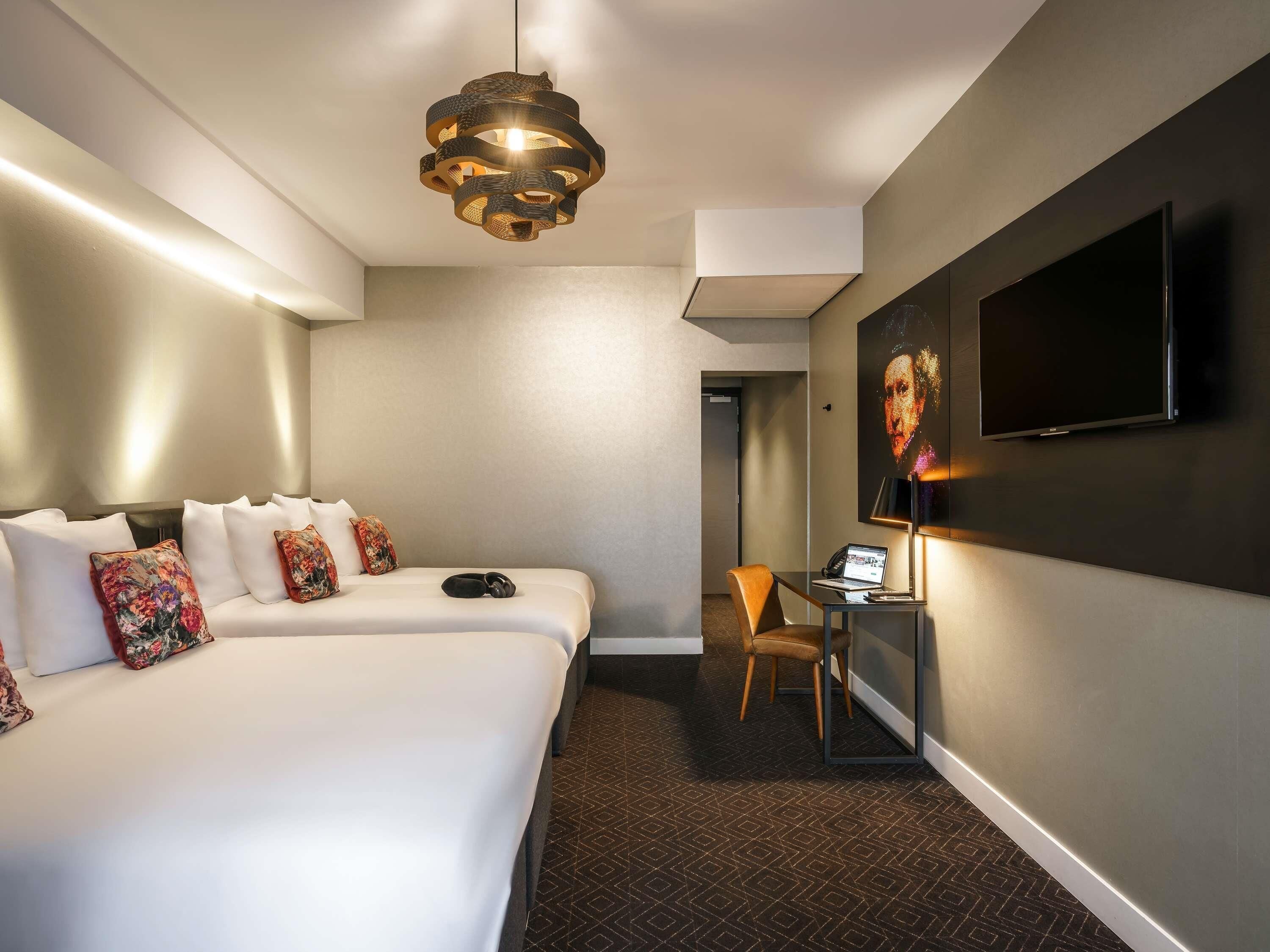 family room, multiple beds (classic) | premium bedding, in-room safe, desk, soundproofing