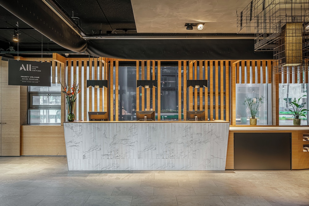 Hotel Mercure Amsterdam Sloterdijk Station by null