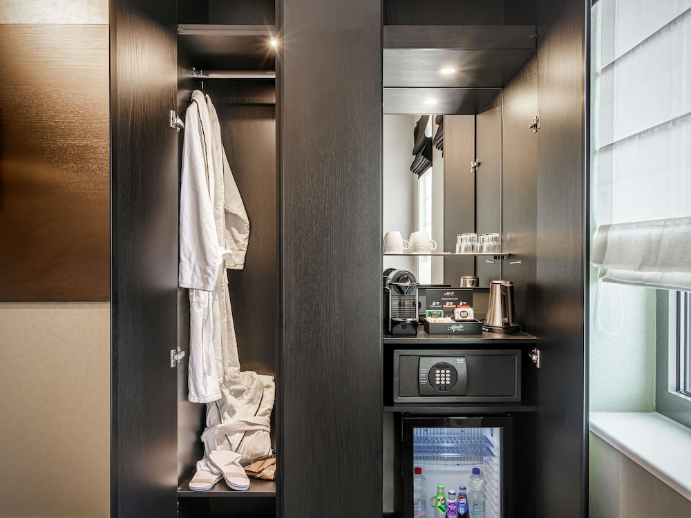 Hotel Mercure Amsterdam Sloterdijk Station by null