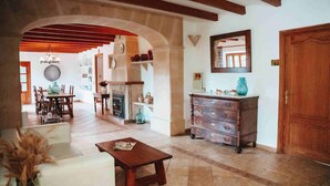 Double Room | Living area | Flat-screen TV - Agroturismo Son Barceló Mas (Campos)