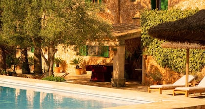 Agroturisme Son Barceló Mas