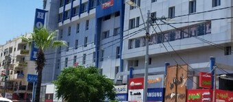 Seven Days Hotel