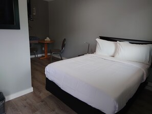 Habitación tradicional, 1 cama doble | Wifi gratis y ropa de cama