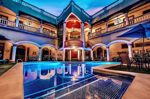 Hotel Real La Merced