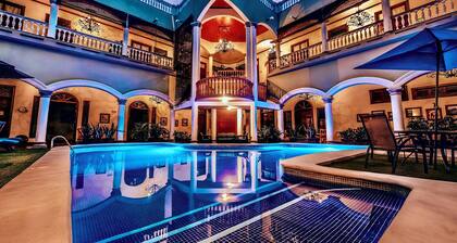 Hotel Real La Merced