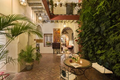 Hotel Las Casas de El Arenal by Casas y Palacios