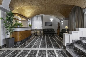 Staircase - Hotel Argentina (Florence)