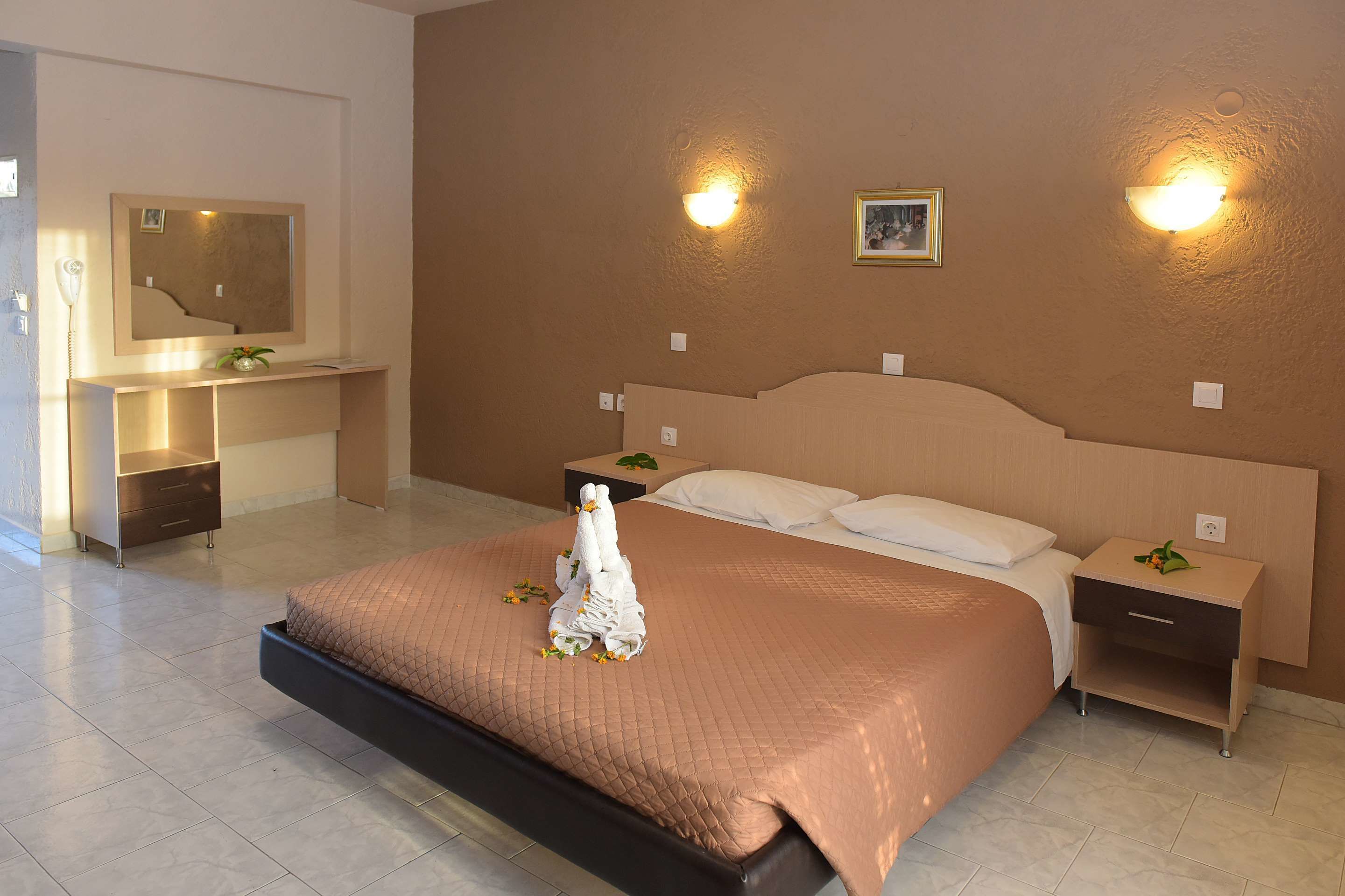 Photo - Santa Helena Hotel