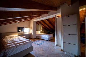Grand Family Apartment Three Bedrooms