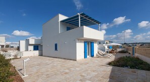 Villa, 2 chambres, 2 salles de bains | Terrasse/Patio