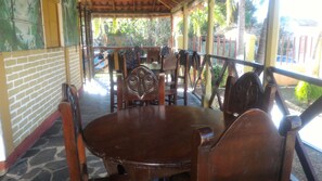 Free daily full breakfast  - Hotel Royal Chateau (San Juan del Sur)