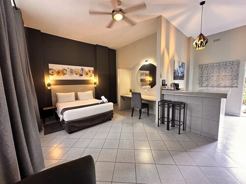 N1 Hotel Samora Machel Harare