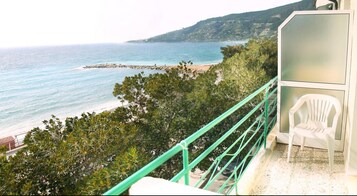 Caja de seguridad en la habitación y camas plegables/adicionales 