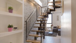 Penthouse, 3 chambres | Escalier