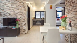 Appartement, 2 chambres | Literie de qualité supérieure, surmatelas, bureau