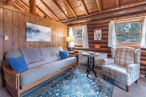 Cabin, Private Bathroom (Cabin 2) | Living area | 30-inch TV with satellite channels