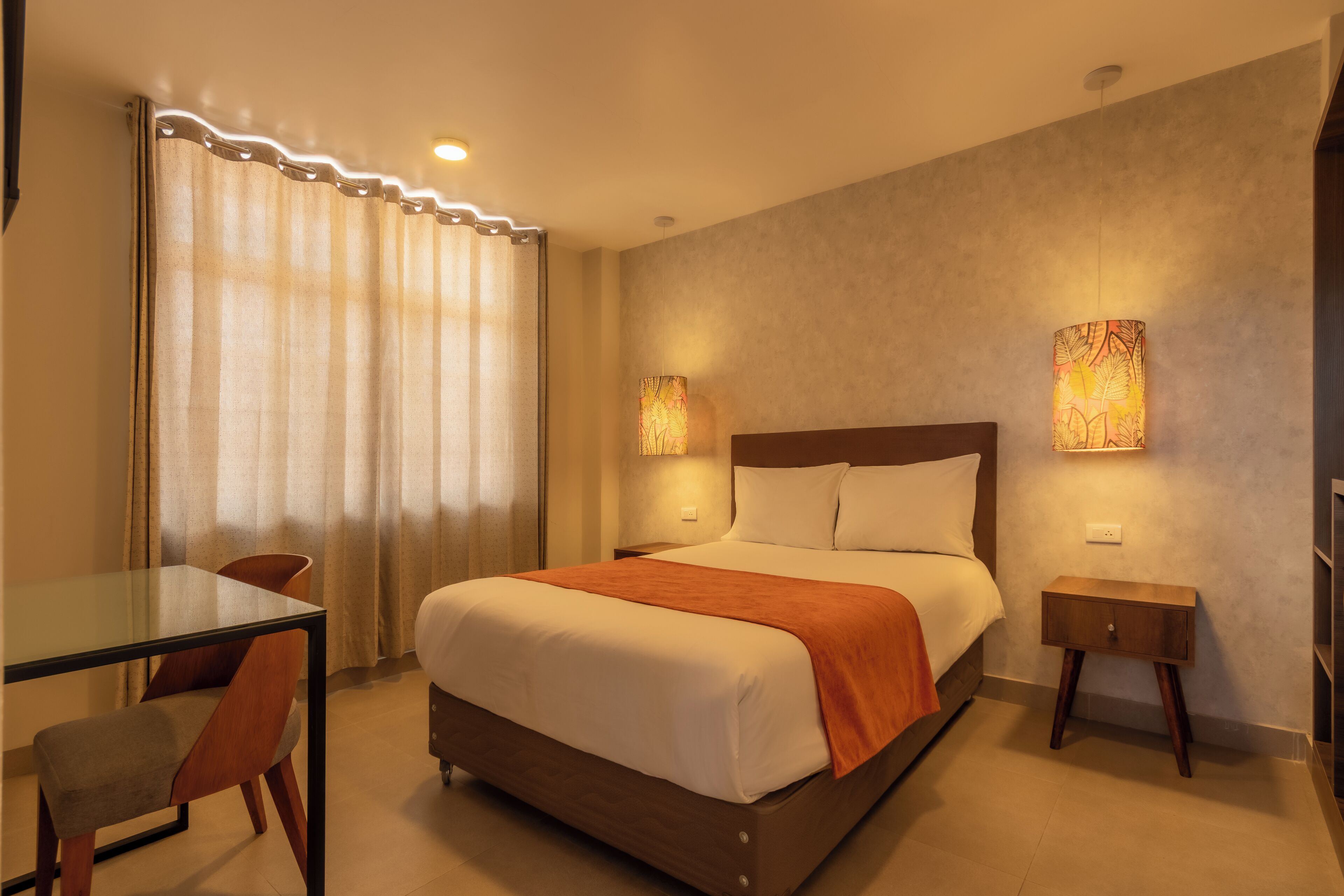 Premium bedding, minibar, in-room safe, desk