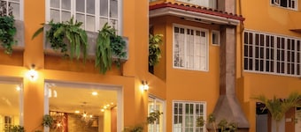 โรงแรม เซอร์รา โนวา