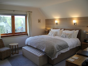Quarto casal, suíte (Room 3 - Capercaillie)