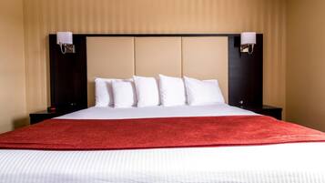 Bureau, fer et planche à repasser, accès au Wi-Fi (inclus)