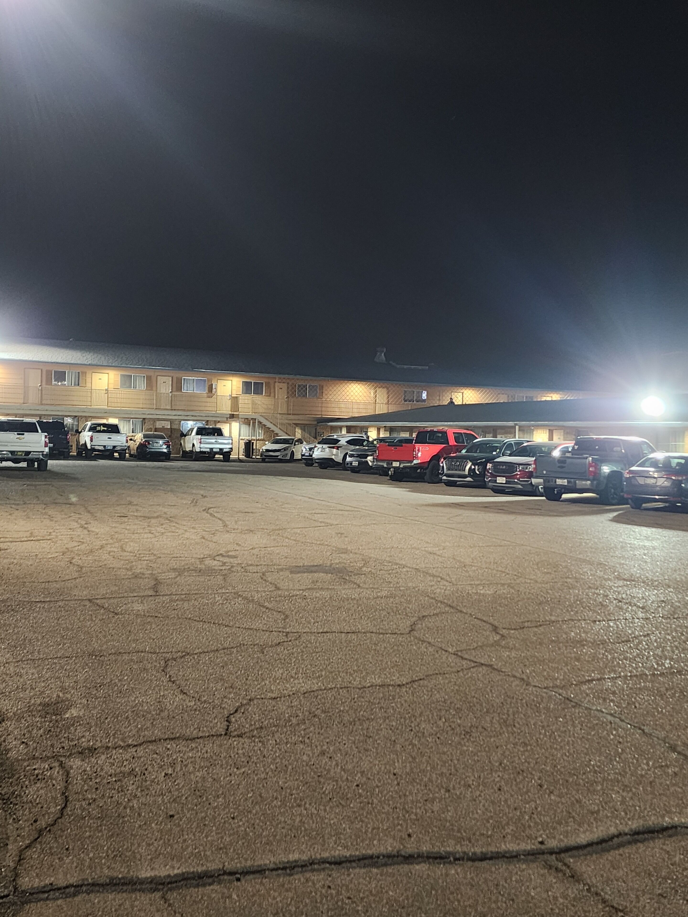 Parkir mandiri gratis