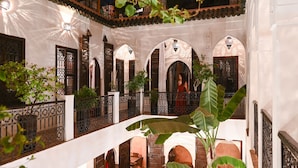 منوع
