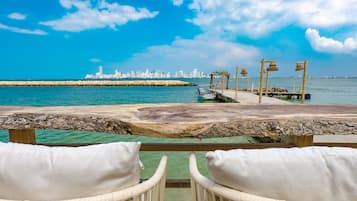 Beach bar