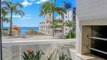 Deluxe Apartment, Sea View | Balkoni
