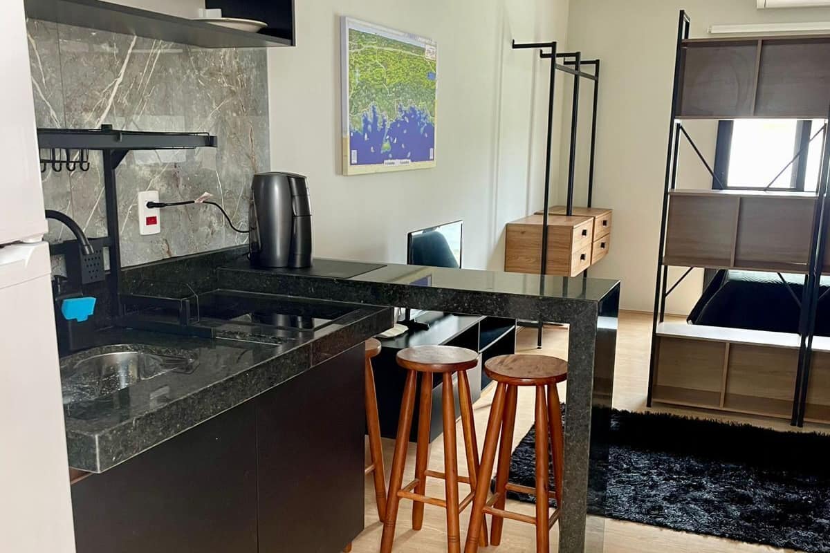 Perusstudio | Yksityinen keittiö | Jääkaappi