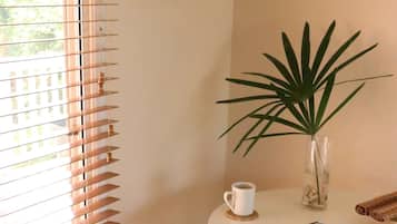 Basic Suite, Terrace, Ocean View | 1 bedroom, hypo-allergenic bedding, iron/ironing board, free WiFi