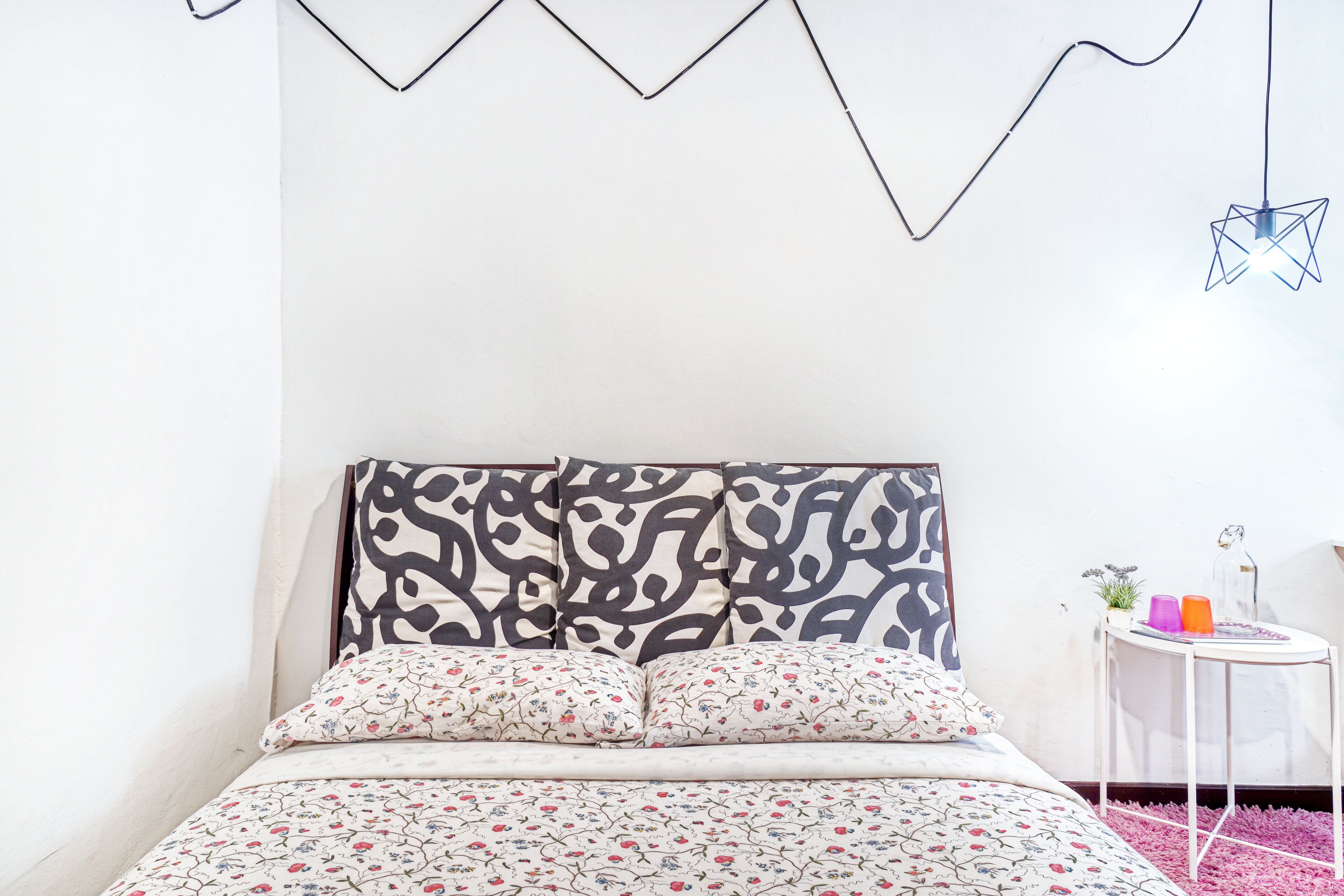 standard double room, 1 queen bed | desk, free wifi