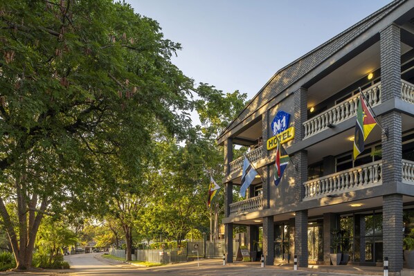 Façana frontal de l'allotjament