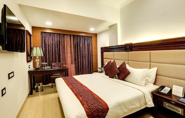 In-room safe, desk, iron/ironing board, rollaway beds