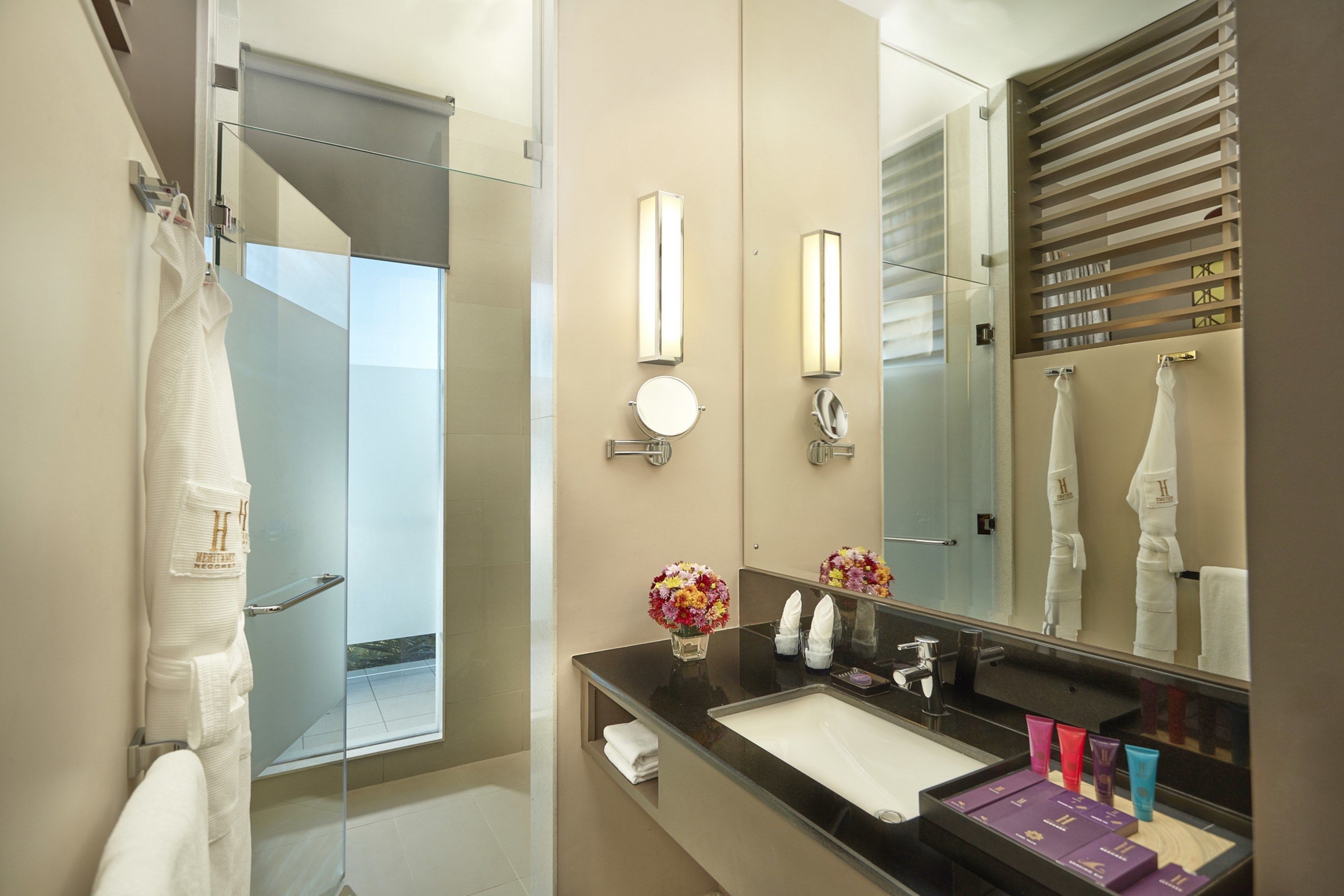 shower, rainfall showerhead, free toiletries, hair dryer