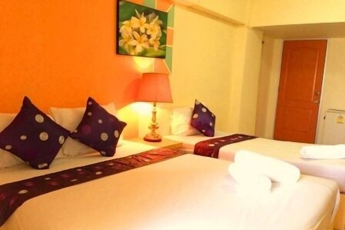 ห้องทริปเปิล | โต๊ะทำงาน, Wi-Fi ฟรี