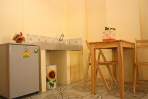 Fridge - Casa Narinya at Suvarnbhumi Airport (Bang Phli)