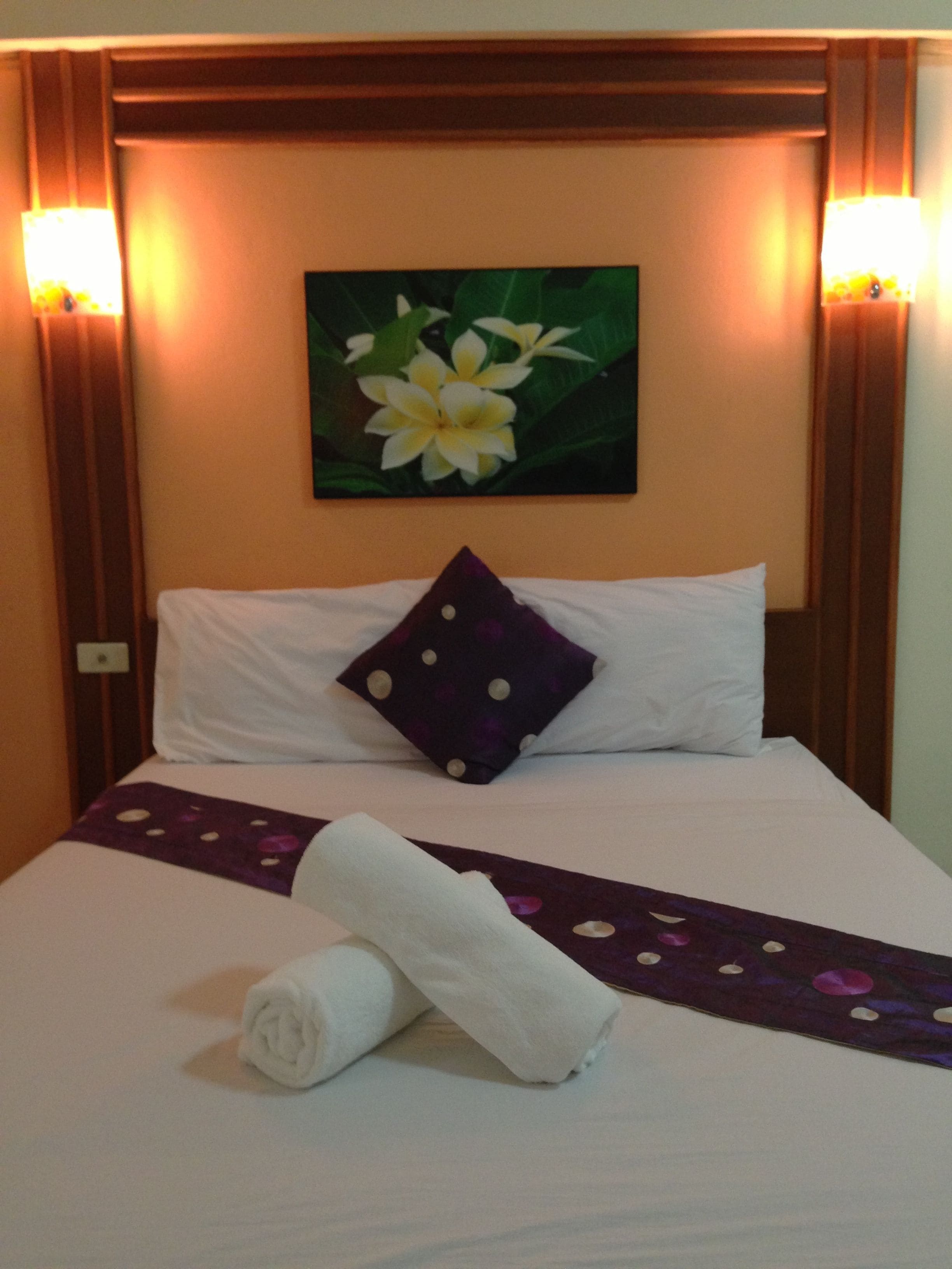 standard double bed | desk, free wifi