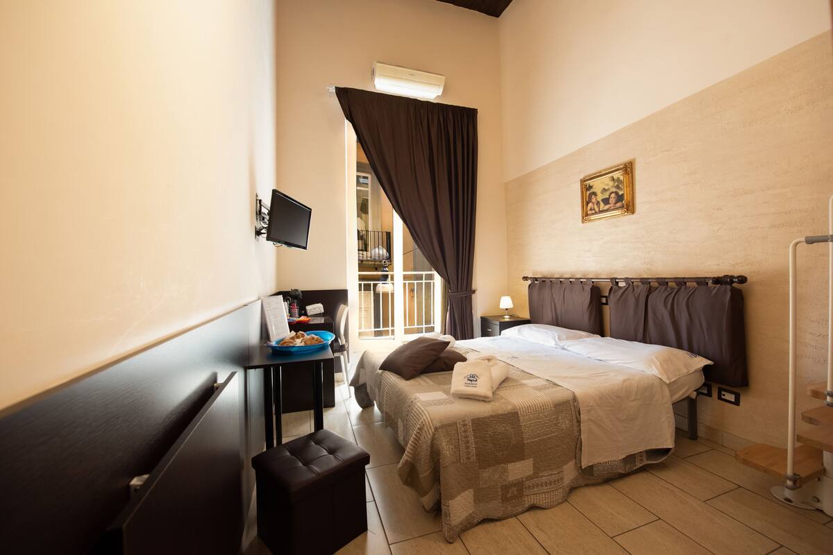 Quadruple Room (Duplex) | Premium bedding, in-room safe, WiFi (free)