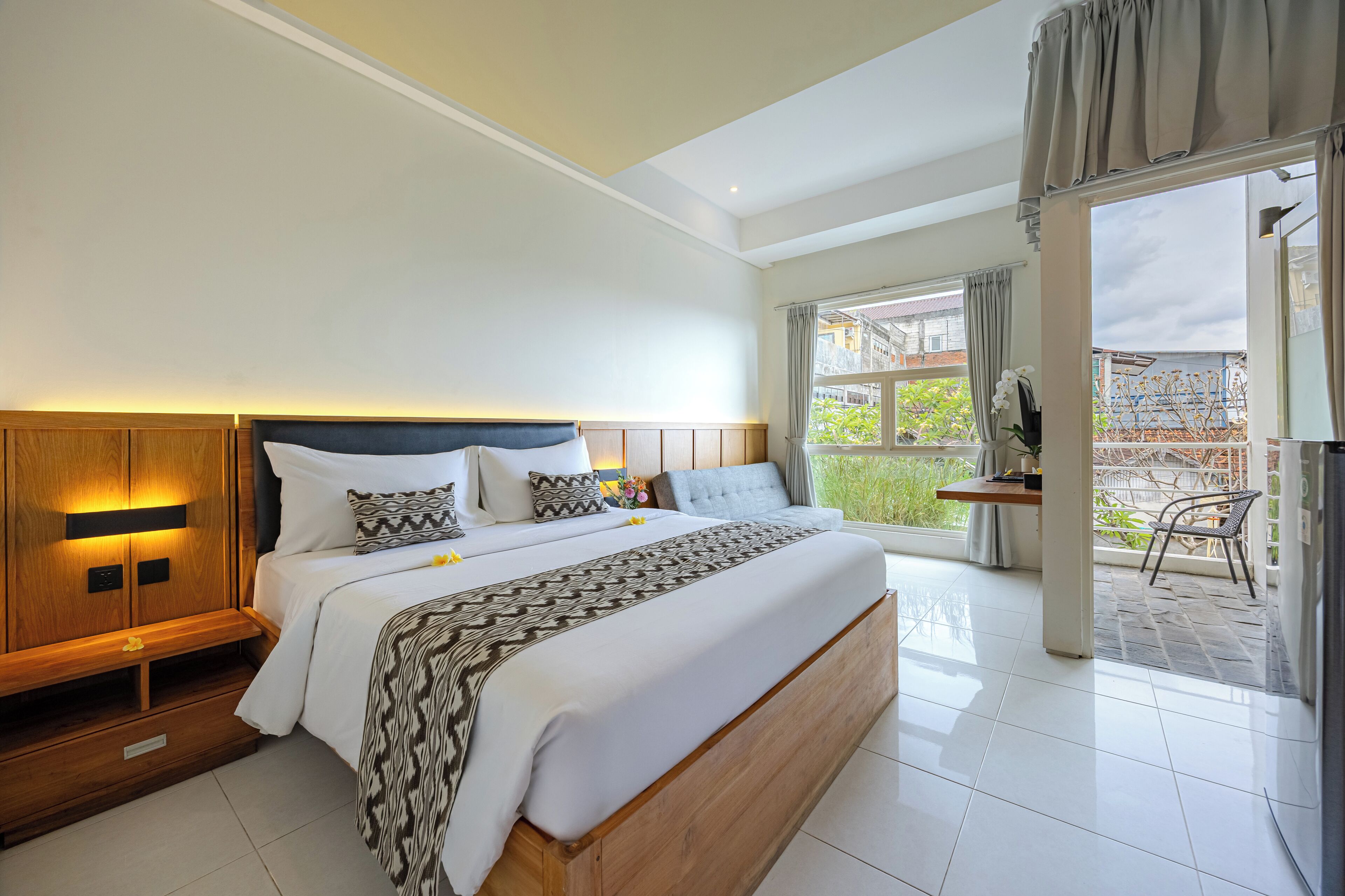 Suite ejecutiva, balcón | Ropa de cama de alta calidad y minibar 