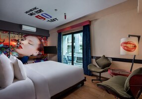 Dash Deluxe Pool View - Free 2 Bottles Beer | View from room