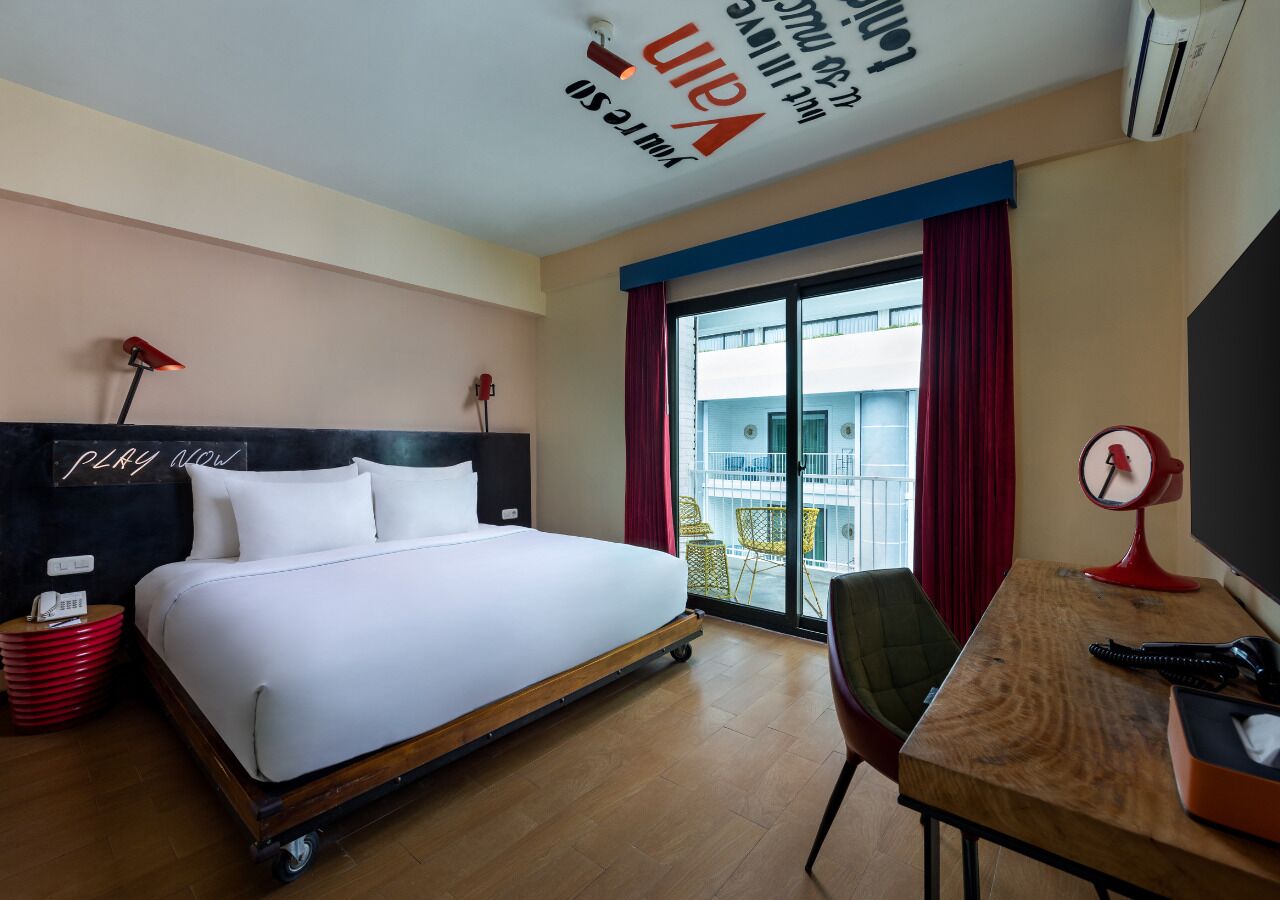 Dash Two Bedrooms - Free 2 Bottles Beer | City view