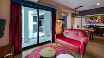 Dash Two Bedrooms - Free 2 Bottles Beer | Living area | Flat-screen TV