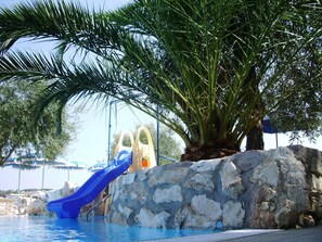 2 outdoor pools, pool umbrellas, sun loungers - Villaggio Turistico Il Falco (Vieste)