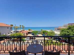 Chambre Double Deluxe | Coffres-forts dans les chambres, chambres insonorisées, Wi-Fi gratuit