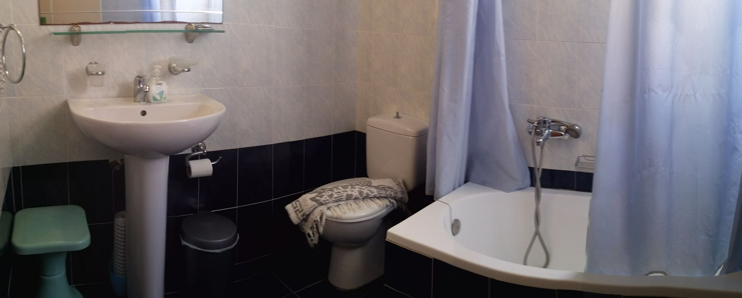 double room, partial sea view | bathroom | hair dryer, towels