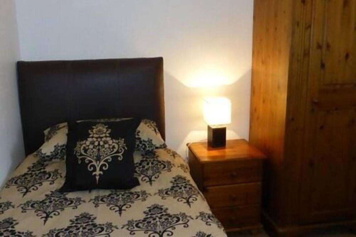 Classic Twin Room, Ensuite