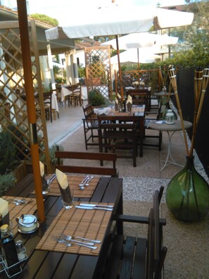Food court - Hotel Milano (Pietrasanta)