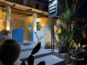 Exterior - La Giara Vulcano (Lipari)
