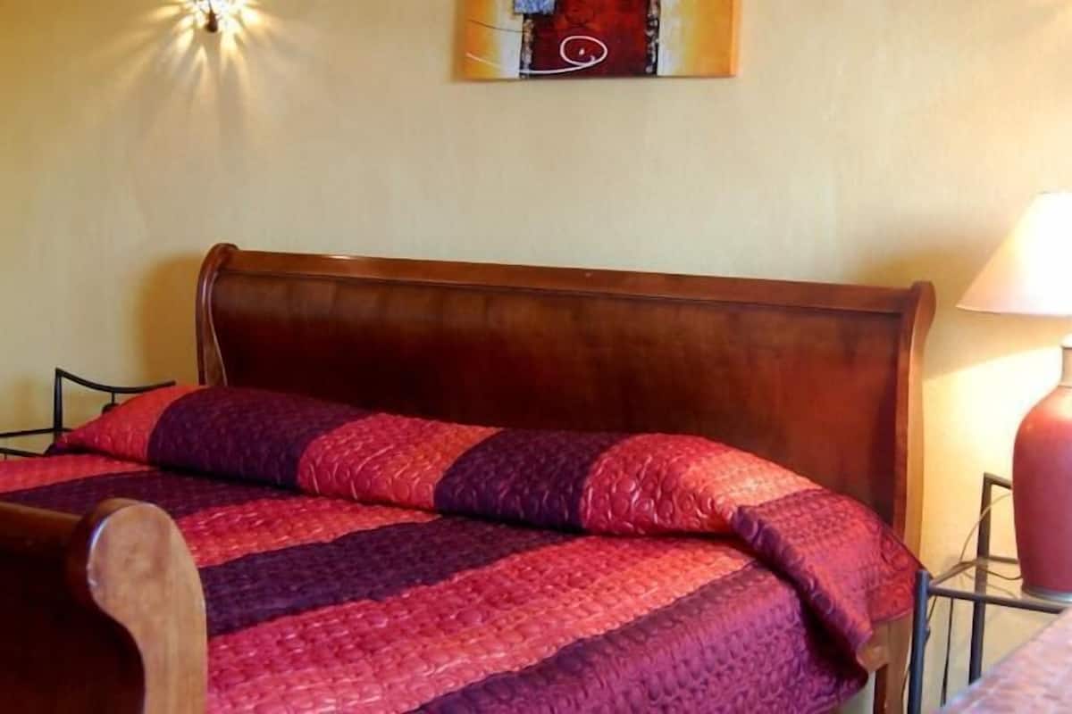 Economy Double Room | Free WiFi, bed sheets